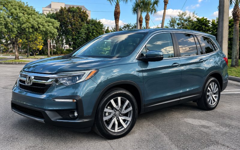 2021 Honda Pilot rental vehicle