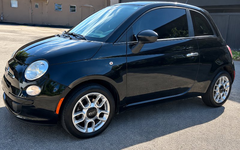 2013 Fiat 500 rental vehicle