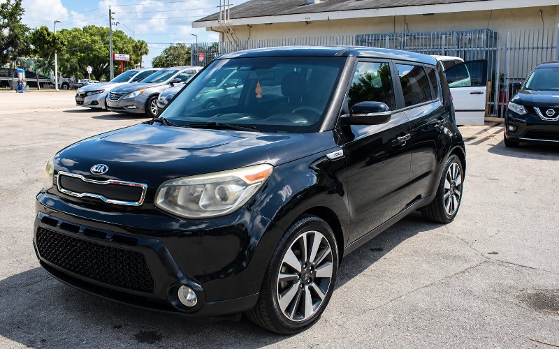 2016 Kia Soul rental vehicle